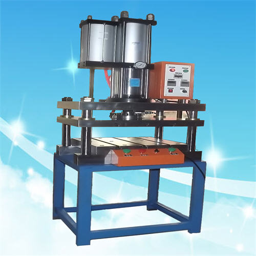 40噸四柱氣動壓力機(jī)