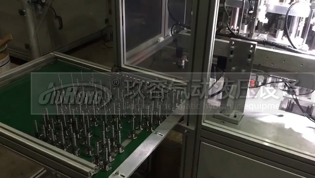 自動送料螺栓螺母氣液增壓壓裝機(jī)應(yīng)用